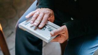 仕事・キャリアと人生に後悔しないために全ビジネスパーソンが持つべきたった2の思考。よりよく働くために必要なこと