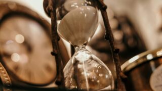 他人も過去も変えられない。それでも人間関係のストレスを減らせるたった一つの考え方。関係性の再設計という視点