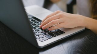 【コンサルは辞めとけ】コンサルへの就職／転職に過度な期待をしてはいけない理由と中の人間だからこそ語れる現実の話。それでもコンサルに人が集まる理由